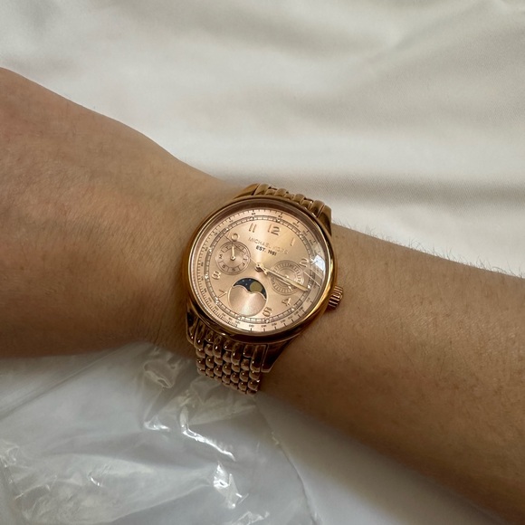 MICHAEL KORS “Amelia” Multi-Function Rose Gold Women’s Watch - Picture 2 of 10